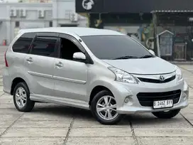 Toyota Avanza Veloz AT Tahun 2014
