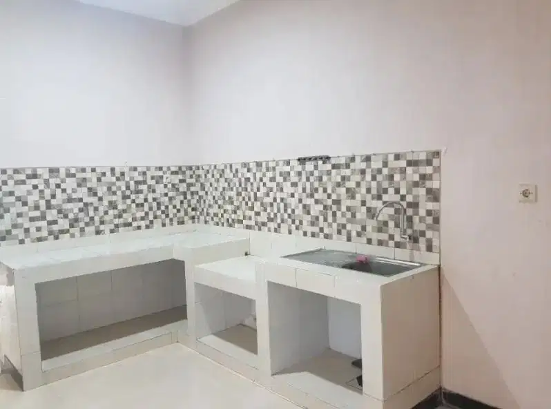 Disewakan Rumah Purimas Surabaya