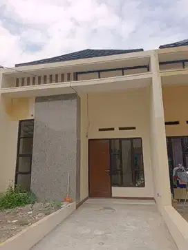 Rumah posisi Hook luas besar 90m² harga terjangkau