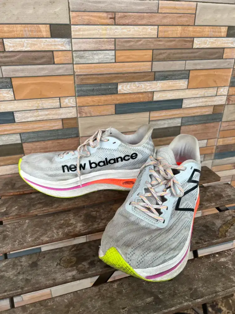 New balance fuel cell size 37.5