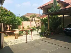 Rumah Semi Furnished 1221m2 7KT SHM di Jati Padang Pasar Minggu