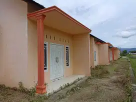 Rumah Baru Siap Huni Pemandangan Sawah, Gunung dan Danau Toba