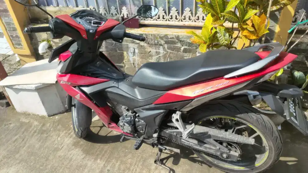 SUPRA GTR 150 CC Merah 2017, Kopling
