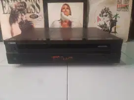CD Player Yamaha DCD-585