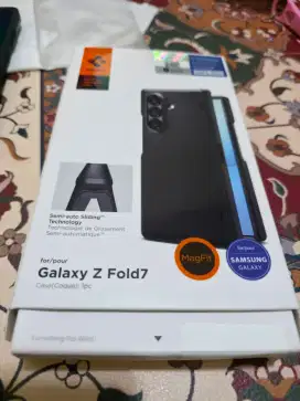 Spigen slim armor Pro untuk Z FOLD 7