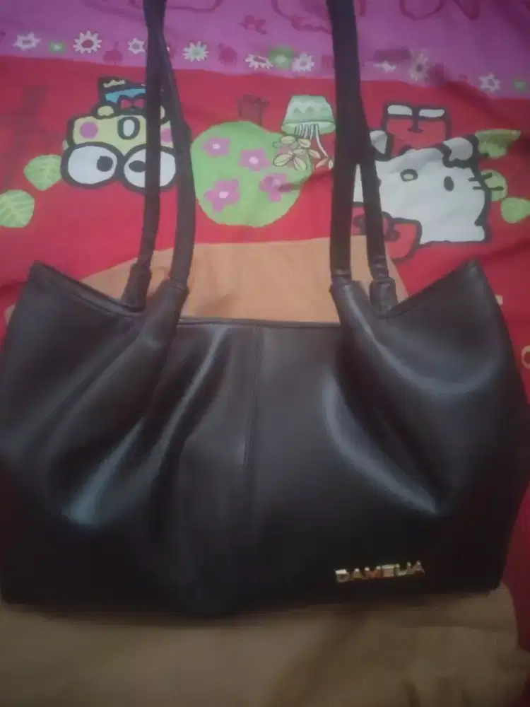 Tas Damelia Brand Lokal