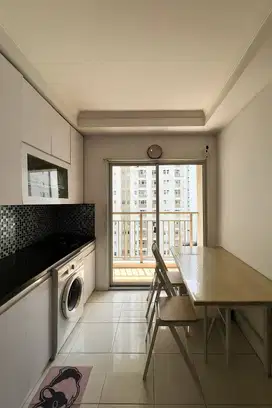 Dijual Apartemen Medit 2 Tipe 2 Kamar Lantai Sedang