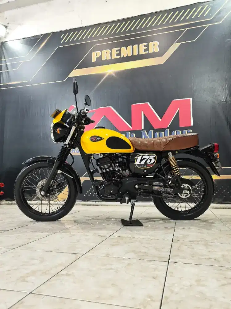 DP 5jt Kawasaki w175 cafe yellow th 2019 Siap pakai