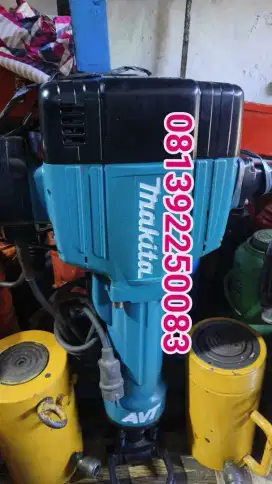 Jack hammer Makita HM1810