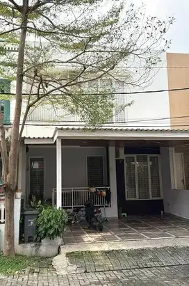 Di Jual Rumah Cantik Minimalis Di Cluster East Poin Caman Jatibening