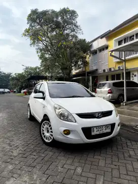 Hyundai i20 SG AT 2010 Sunroof