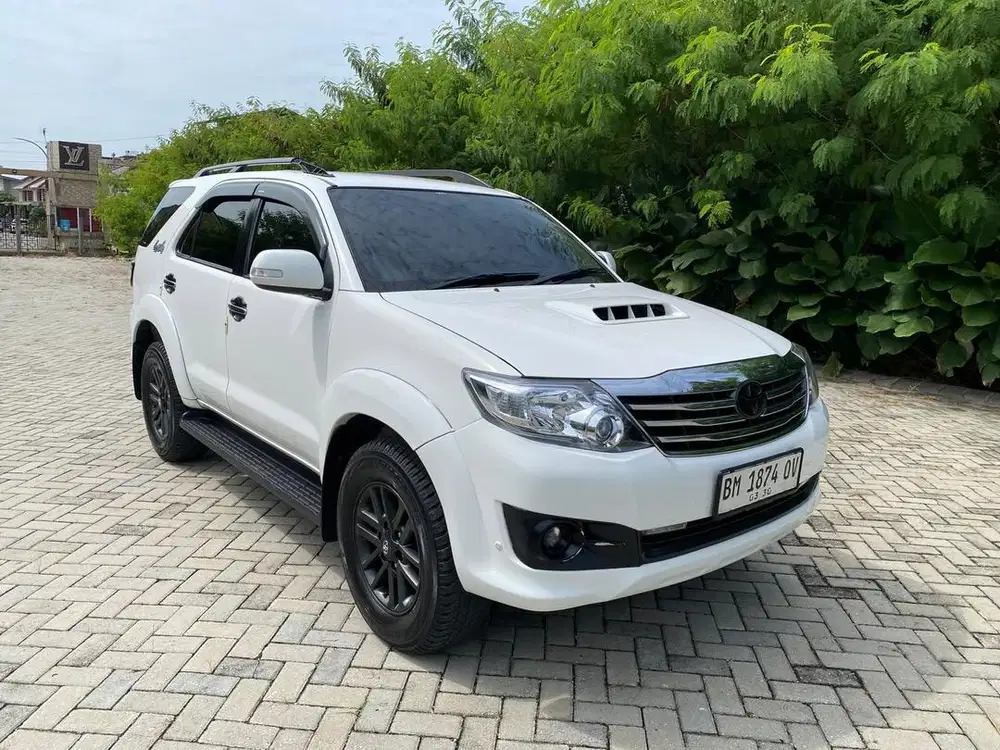 FORTUNER VNT 4x4 2015 MATIC