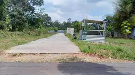 KAVLING MURAH LUAS SHM DEKAT FK UNWAHAS NEMPEL JALAN RAYA GUNUNGPATI