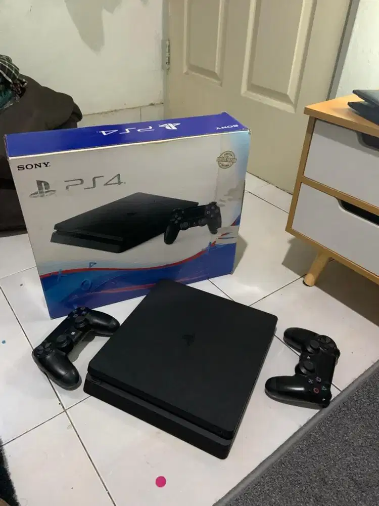 PS4 Slim 1TB ORI