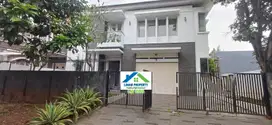 Rumah Luas Harga Bagus di Lokasi Favourite Legenda Wisata Cibubur