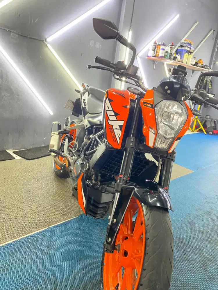 KTM duke 200 cc