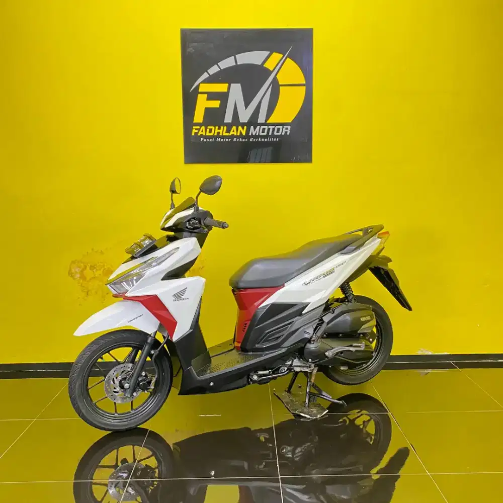 Honda Vario 150 2017 kunci lengkap km low full orisinil
