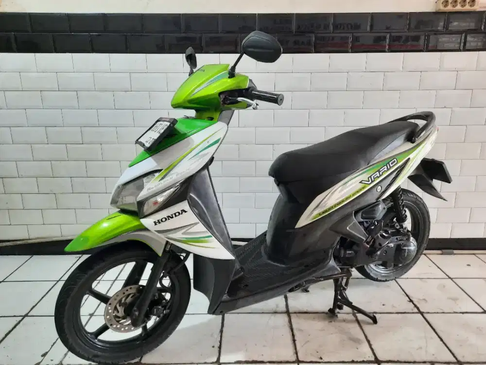 Honda vario cw tahun 2012 siap pakai