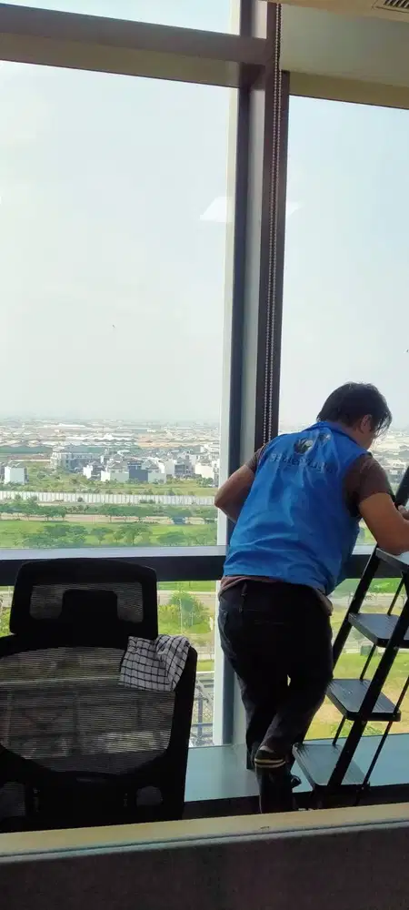 Jasa Cleaning Rumah Kantor