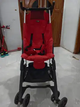 Stroller Pockit cabin size preloved