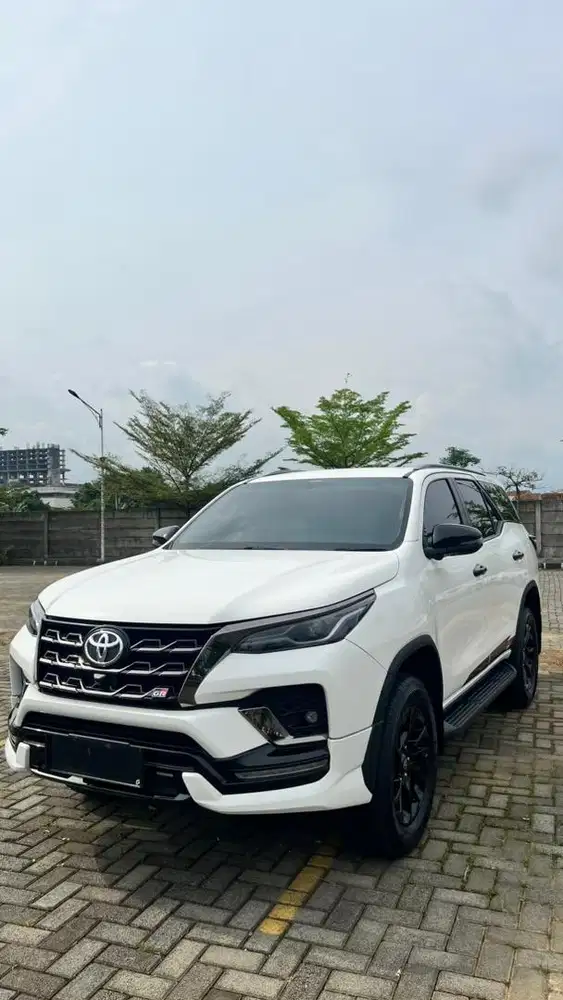 Fortuner GR 2.8 4x2