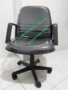 Kursi kantor staf garis