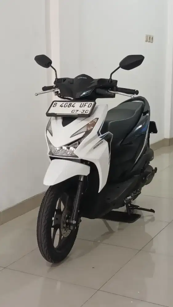 DP 500RB HONDA NEW BEAT FI CBS TAHUN 2025 KM 1RB