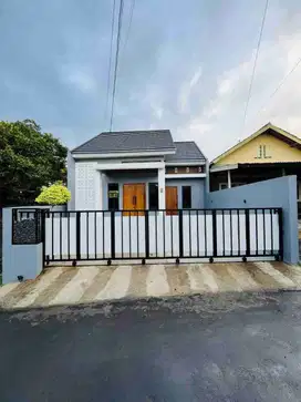 RUMAH BARU CANTIK  MINIMALIS SIAP HUNI UNIT HOOK DI JALAN GODEAN KM 9 SLEMAN