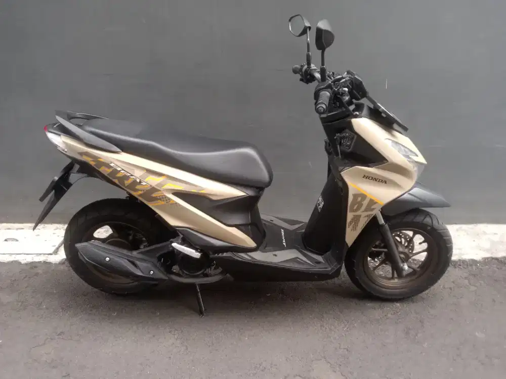 JUAL CEPAT HONDA Beat Street New THN 2025, Super Mulusss.. FULL ORI..