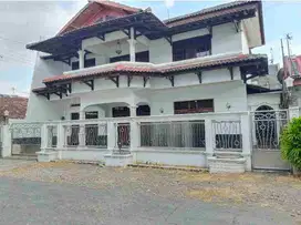 Rumah Kerten 306Mt, 10Kt, 5Km,dkt jl Slamet Riyadi, Laweyan, Solo