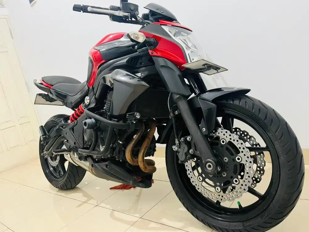 Kawasaki ER6N low KM