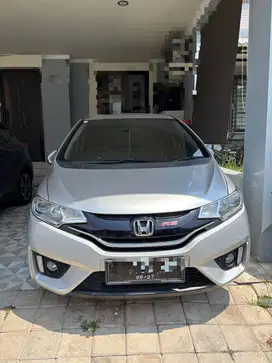 DIJUAL HONDA JAZZ RS AT 2015