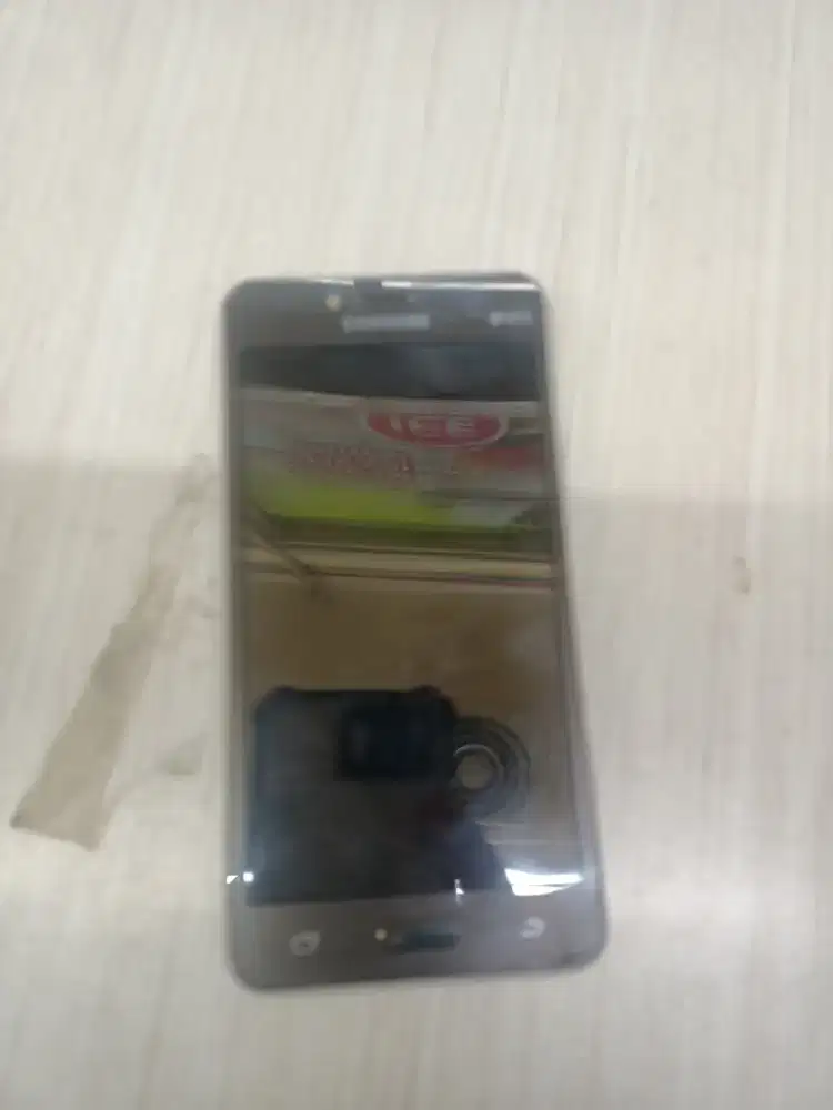 Dijual hp Samsung J2 prime