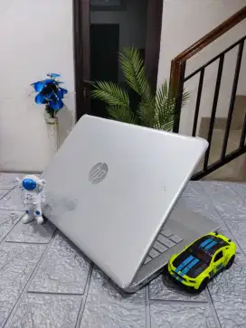 Laptop HP 14-cf2034TX BEZELESS CORE i7 GEN 10 RAM 12Gb SSD 512Gb