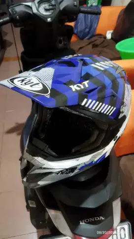 Helm KYT CROSS OVER BLUE Second