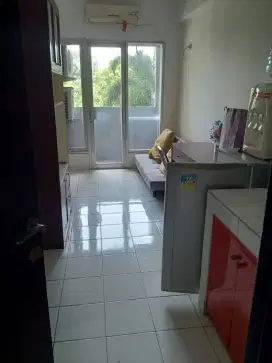 DIJUAL dan DISEWAKAN Apartemen Sky View BSD 2KT 1 KM Lantai 3