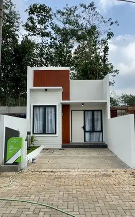 Rumah Bangunan Baru ! Free Biaya Apapun dan Siap Huni