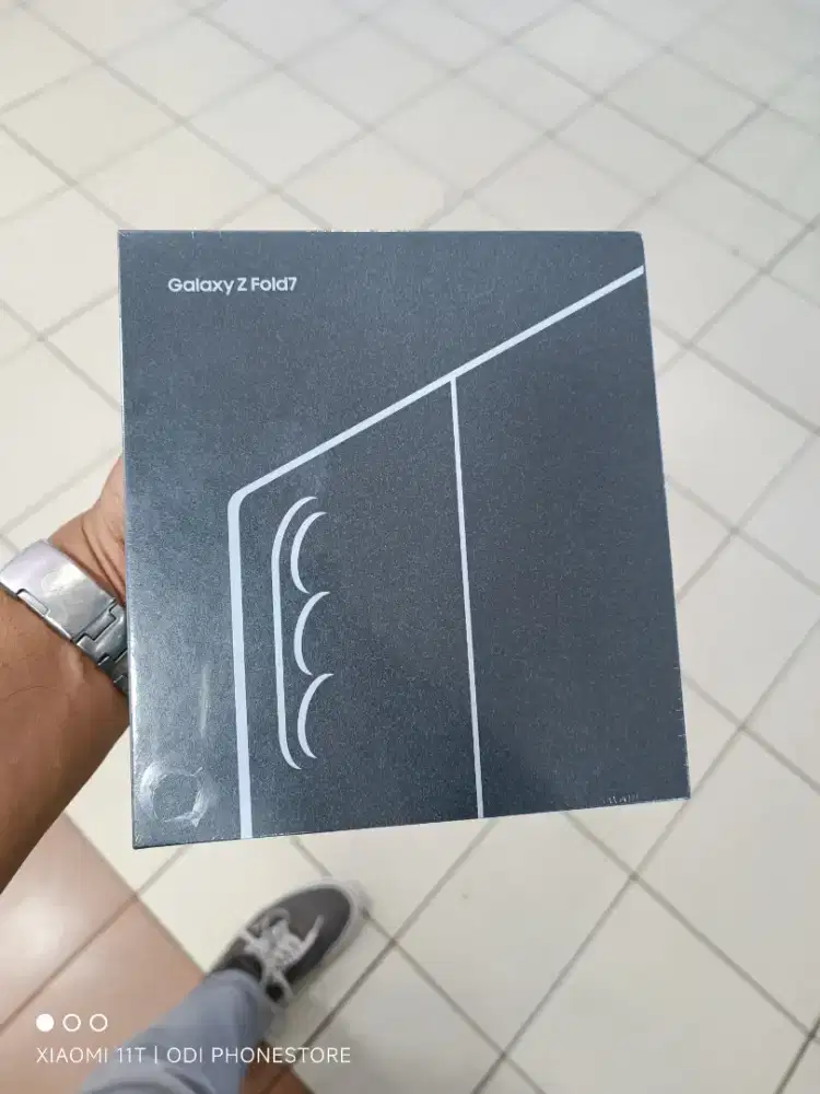 Hp baru segel Samsung fold 7 12/256 gb