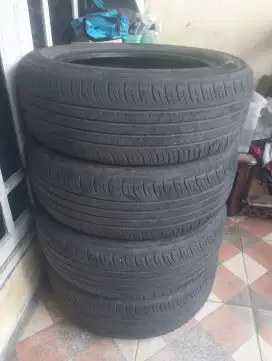 DI JUAL BAN COPOTAN UK 215/60 RING 17
