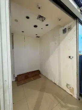 sewa toko kios 2 gandeng tangerang city mall kota tangerang