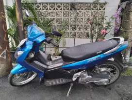 YAMAHA NOUVO Z 2005 MOTOR BISA TUKER-TAMBAH GAN