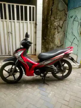 Supra x helm in 2012