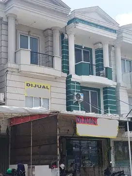 Dijual Ruko di Bulevar Hijau