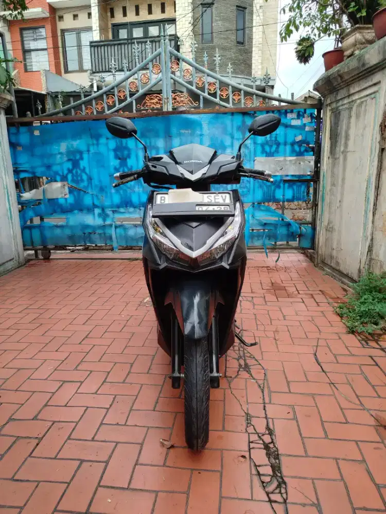 Vario 150 led old TINGGAL PAKAI..