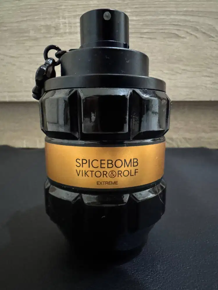 (Preloved) Parfum Spicebomb Extreme Viktor Rolf Original
