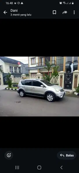 Nissan Livina 2010 Bensin