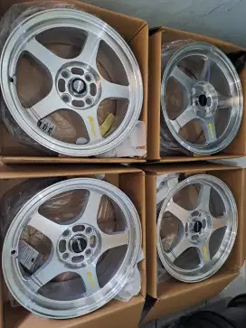 Velg SPOON R15 4x100 (BNIB)