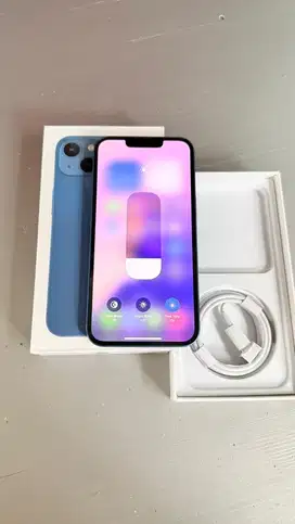 Dijual Iphone 13 Blue 128GB Mulus Lengkap Terdaftar