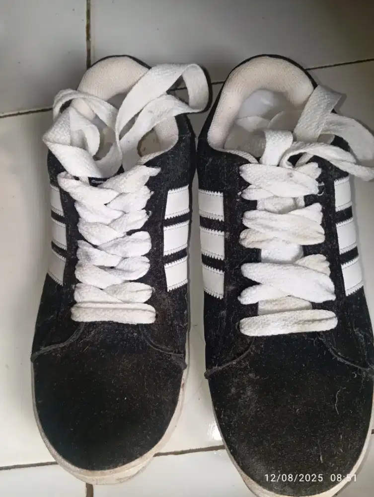 Sepatu Adidas Samba size 40