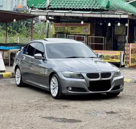 Bmw 325i Inline6 2010 Low Km Garansi 1 Tahun